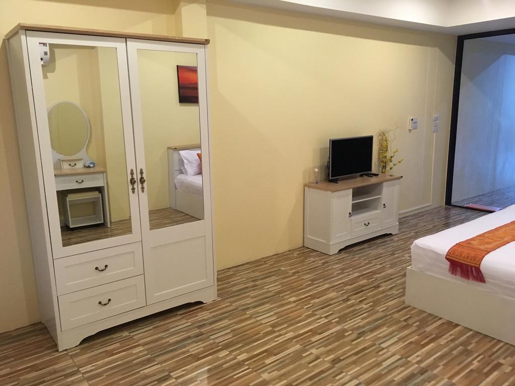Breezy House Apartment Джомтиен Бийч Екстериор снимка