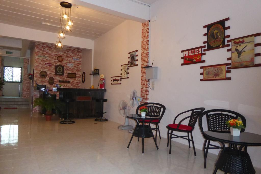 Breezy House Apartment Джомтиен Бийч Екстериор снимка