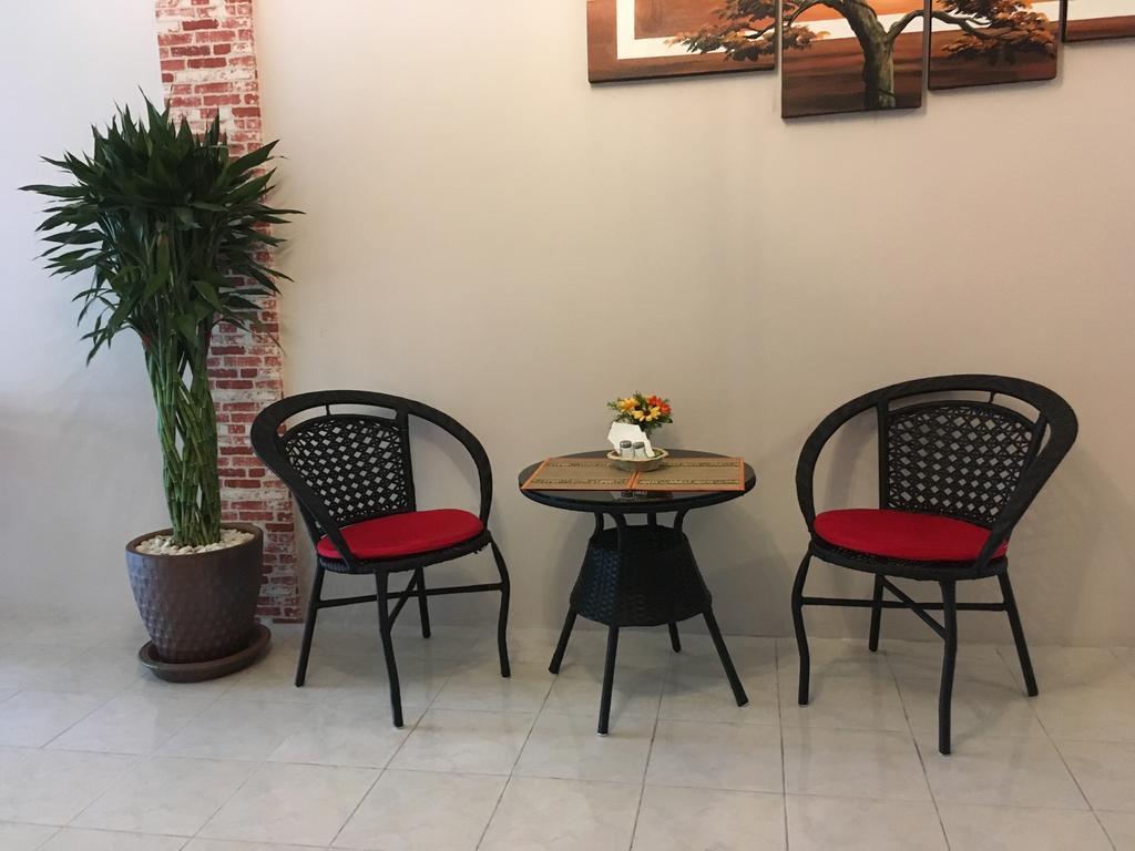 Breezy House Apartment Джомтиен Бийч Екстериор снимка