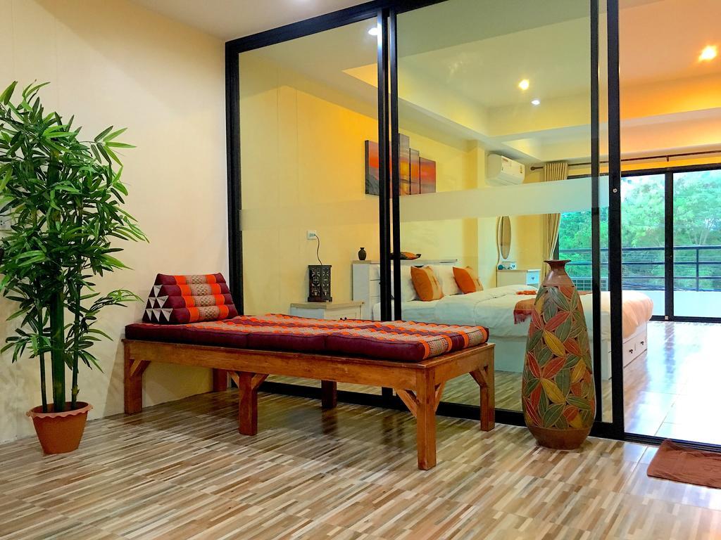 Breezy House Apartment Джомтиен Бийч Екстериор снимка