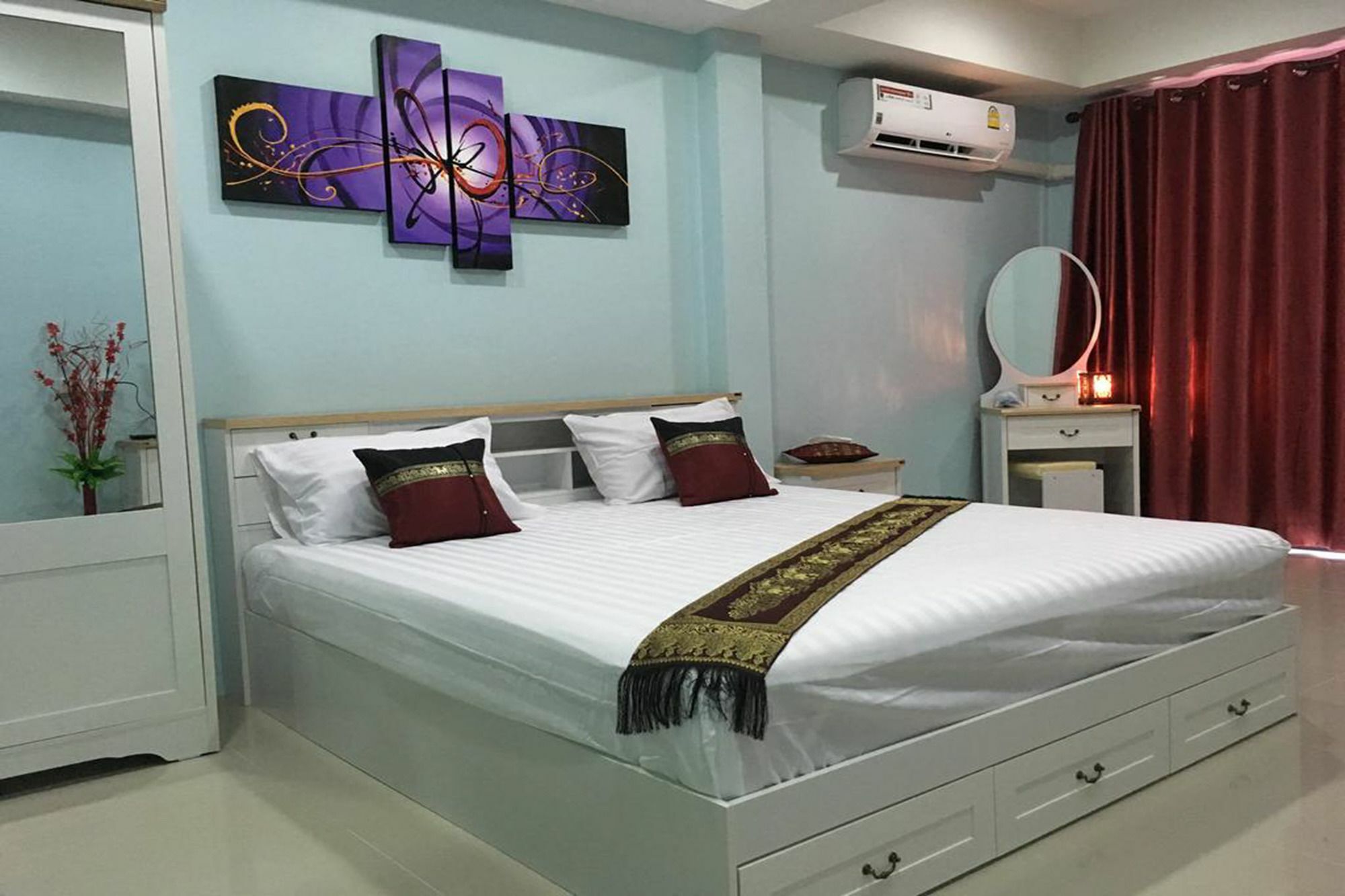 Breezy House Apartment Джомтиен Бийч Екстериор снимка