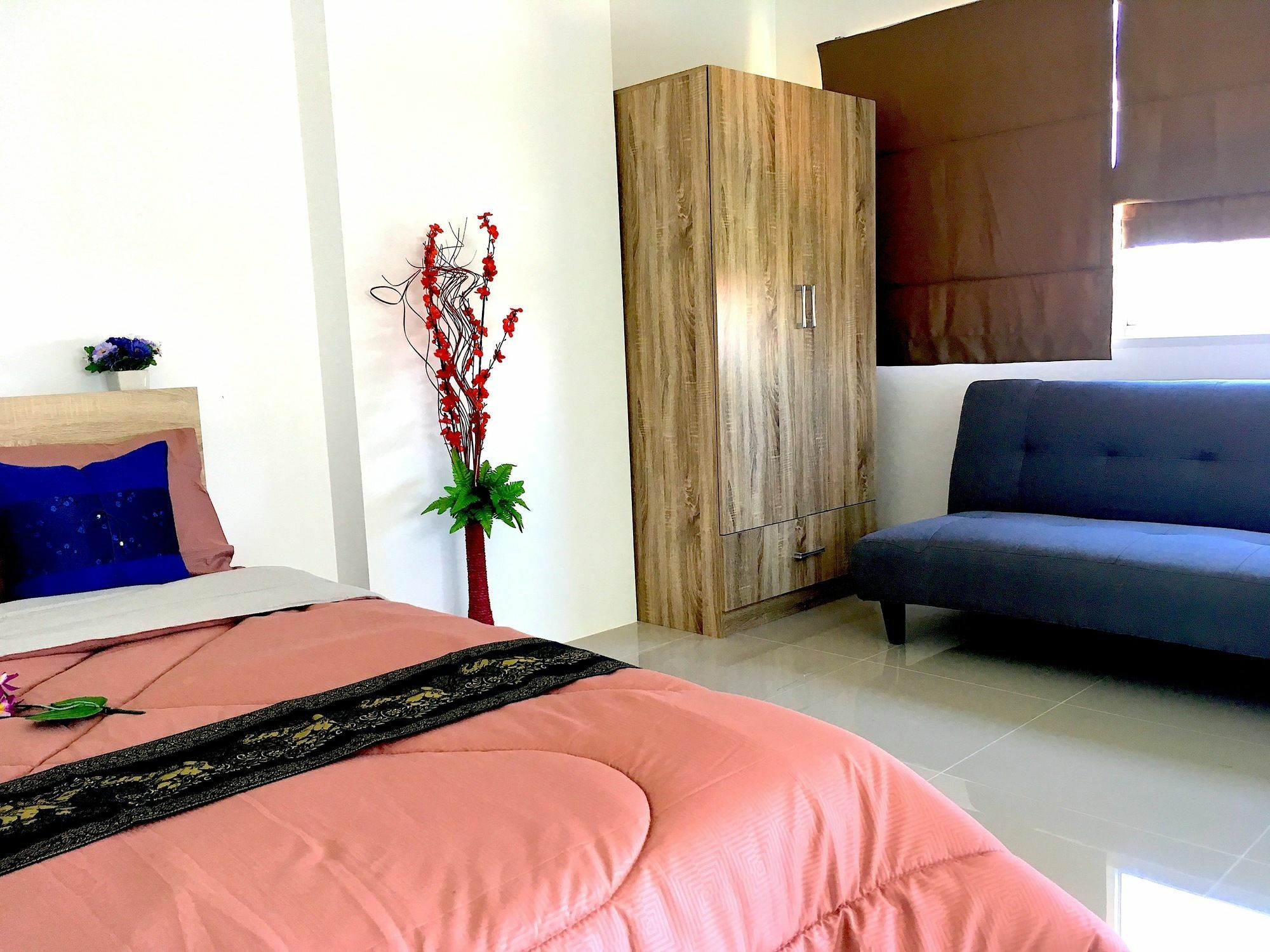 Breezy House Apartment Джомтиен Бийч Екстериор снимка