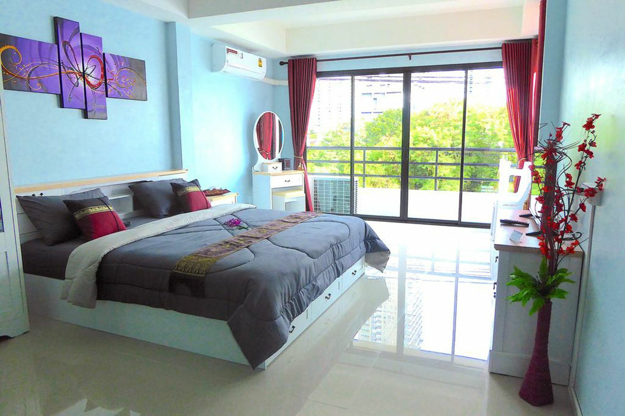 Breezy House Apartment Джомтиен Бийч Екстериор снимка